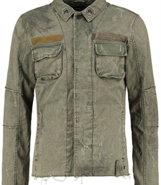 市场上装-夹克-时尚商务夹克