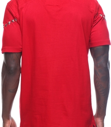 市场上装-T恤-时尚男装t恤