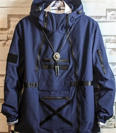 市场上装-中长外套-时尚男装中长外套