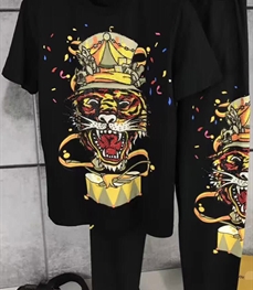 市场上装-套装-休闲男装套装