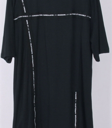 市场上装-T恤-时尚男装t恤