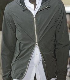 市场上装-夹克-时尚商务夹克