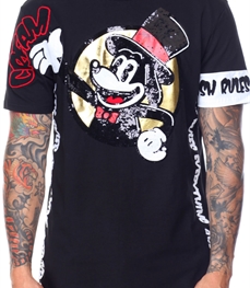 市场上装-T恤-时尚男装t恤