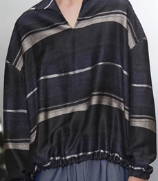 市场上装-T恤-时尚商务t恤