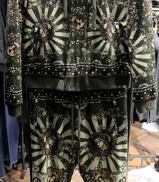 市场上装-套装-休闲男装套装