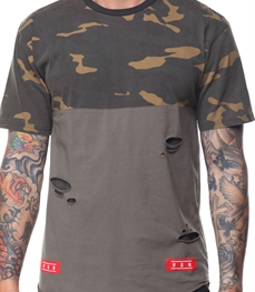 市场上装-T恤-时尚男装t恤