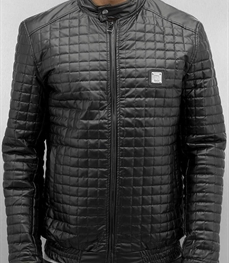 市场上装-夹克-时尚男装夹克