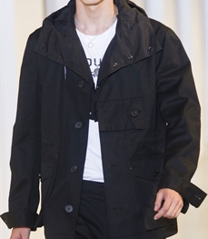 市场上装-中长外套-时尚商务派克