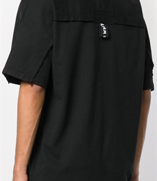 市场上装-T恤-休闲男装t恤