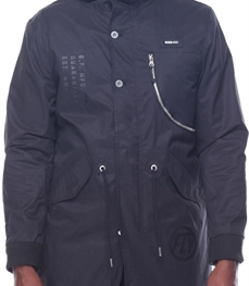 市场上装-中长外套-时尚男装中长外套