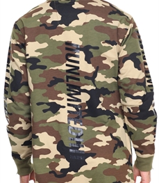 市场上装-中长外套-时尚男装中长外套