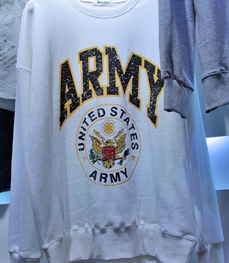 市场上装-卫衣-休闲男装卫衣