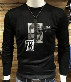 市场上装-毛衫-时尚男装毛衫