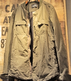 市场上装-衬衫-休闲男装衬衫