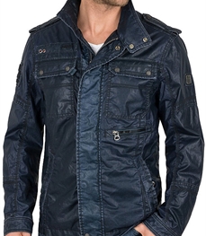 市场上装-夹克-时尚男装夹克