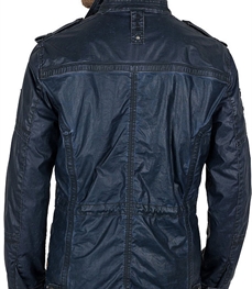 市场上装-夹克-时尚男装夹克