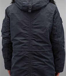 市场上装-棉衣/羽绒服-时尚男装棉服