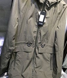 市场上装-中长外套-（实拍）时尚男装中长外套