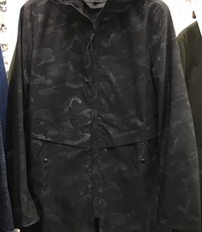 市场上装-中长外套-（实拍）时尚男装中长外套