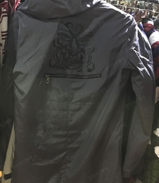 市场上装-中长外套-（实拍）时尚男装中长外套