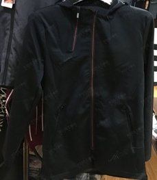 市场上装-中长外套-（实拍）时尚男装中长外套