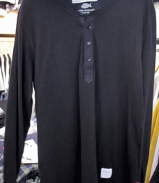 市场上装-T恤-休闲男装t恤