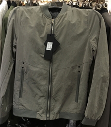 市场上装-夹克-（实拍）时尚男装夹克