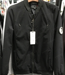 市场上装-夹克-（实拍）时尚男装夹克