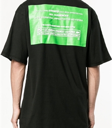 市场上装-T恤-休闲男装t恤