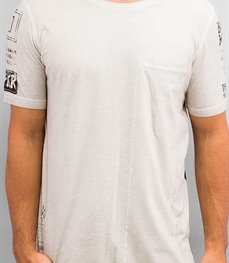 市场上装-T恤-时尚男装t恤