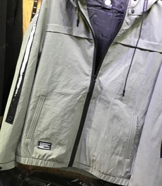 市场上装-夹克-（实拍）时尚男装夹克