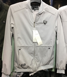 市场上装-夹克-（实拍）时尚男装夹克