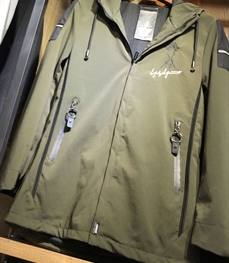 市场上装-中长外套-（实拍）时尚男装中长外套