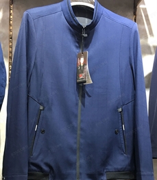 市场上装-夹克-（实拍）时尚商务夹克