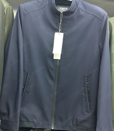 市场上装-夹克-（实拍）时尚商务夹克