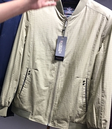 市场上装-夹克-（实拍）时尚商务夹克