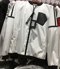 市场上装-夹克-（实拍）时尚男装夹克