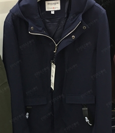 市场上装-中长外套-（实拍）时尚男装中长外套