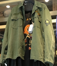 市场上装-衬衫-（实拍）休闲男装衬衫