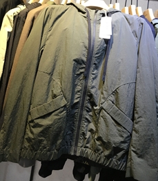 市场上装-夹克-（实拍）时尚男装夹克