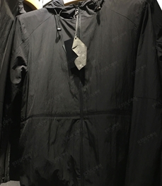 市场上装-夹克-（实拍）时尚男装夹克