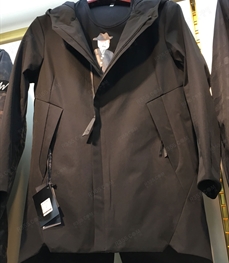 市场上装-中长外套-（实拍）时尚男装中长外套