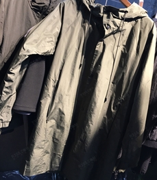 市场上装-中长外套-（实拍）时尚男装中长外套