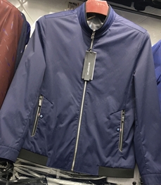 市场上装-夹克-（实拍）时尚商务夹克