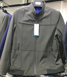 市场上装-夹克-（实拍）时尚商务夹克