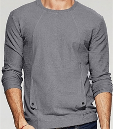 市场上装-T恤-时尚男装t恤