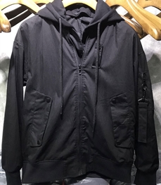 市场上装-夹克-时尚男装夹克