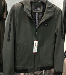 市场上装-夹克-（实拍）时尚男装夹克