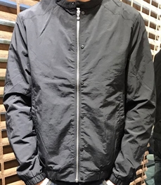市场上装-夹克-时尚男装夹克