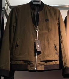 市场上装-夹克-（实拍）时尚男装夹克